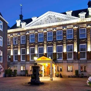 Szálloda Sofitel Legend The Grand